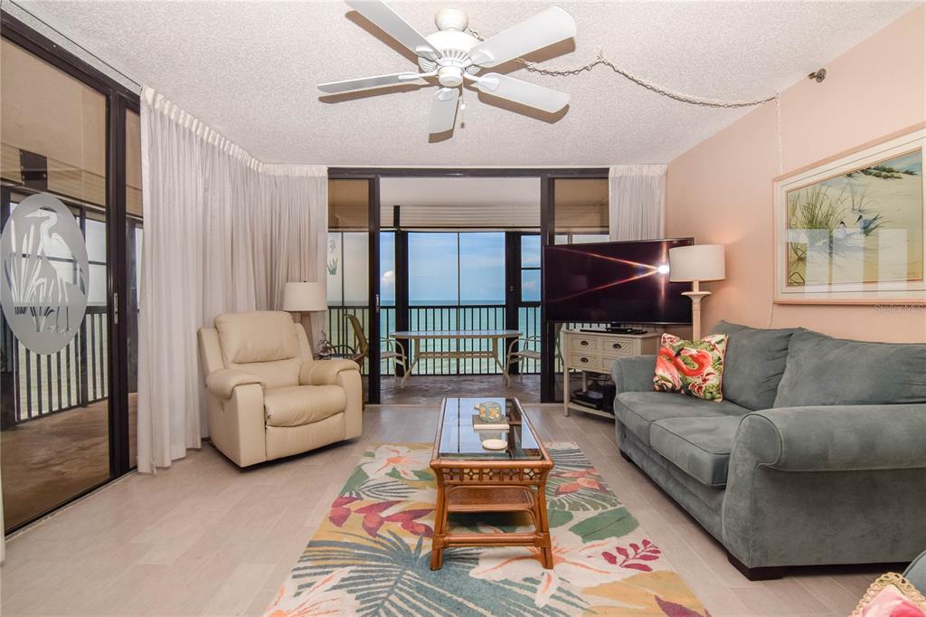 Image 10 of 24 For 15462 Gulf Boulevard 705