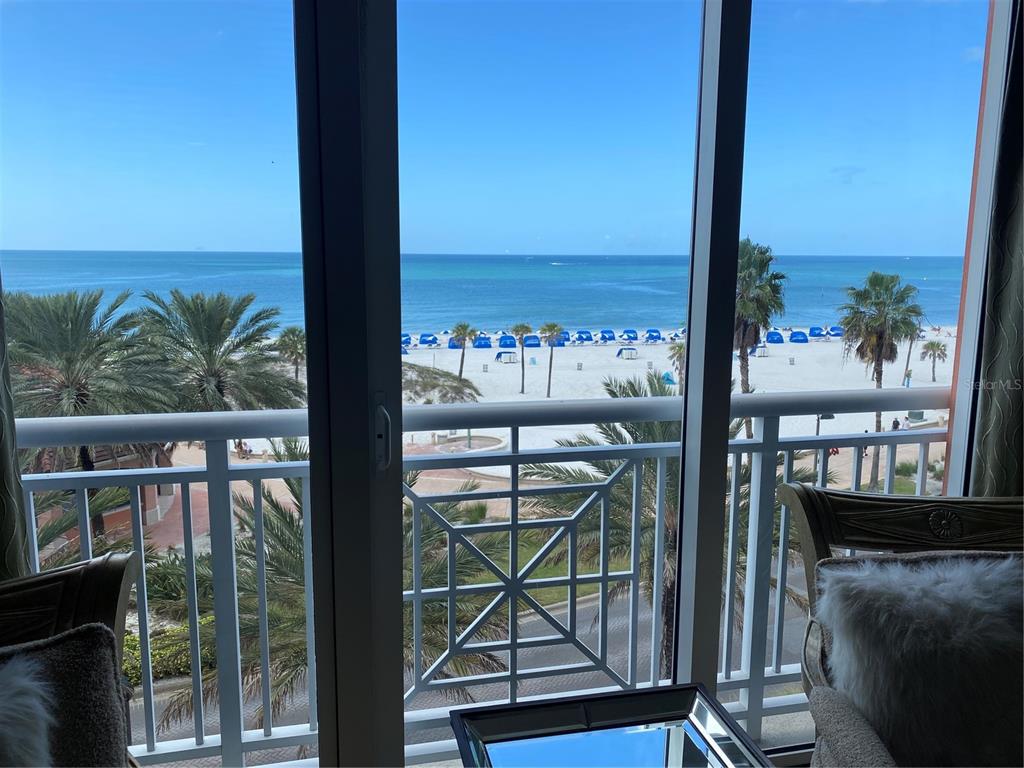 Listing photo id 3 for 301 Gulfview Boulevard 401