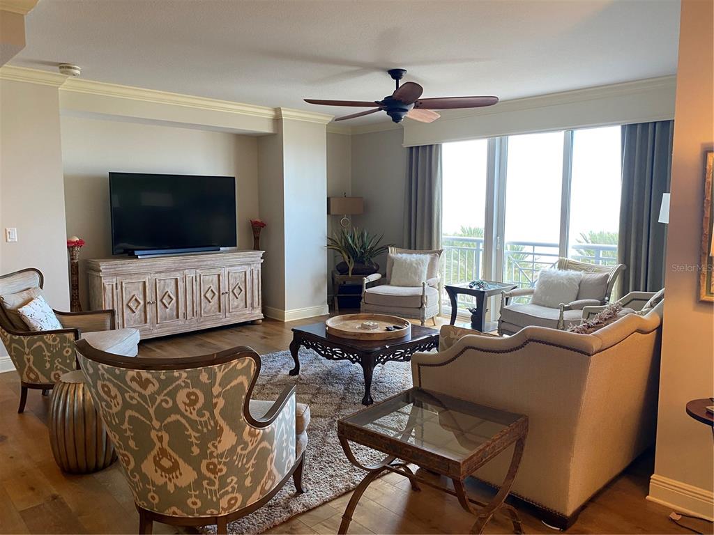 Listing photo id 5 for 301 Gulfview Boulevard 401