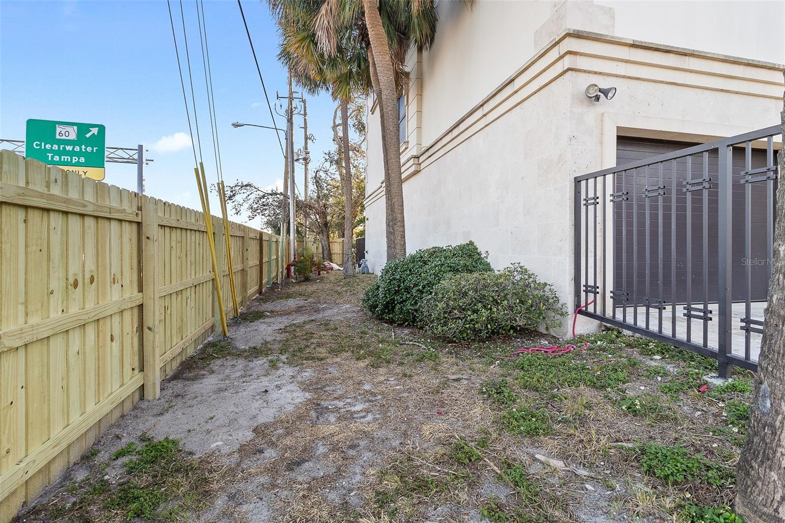 Image 97 of 100 For 3087 Cherry Lane