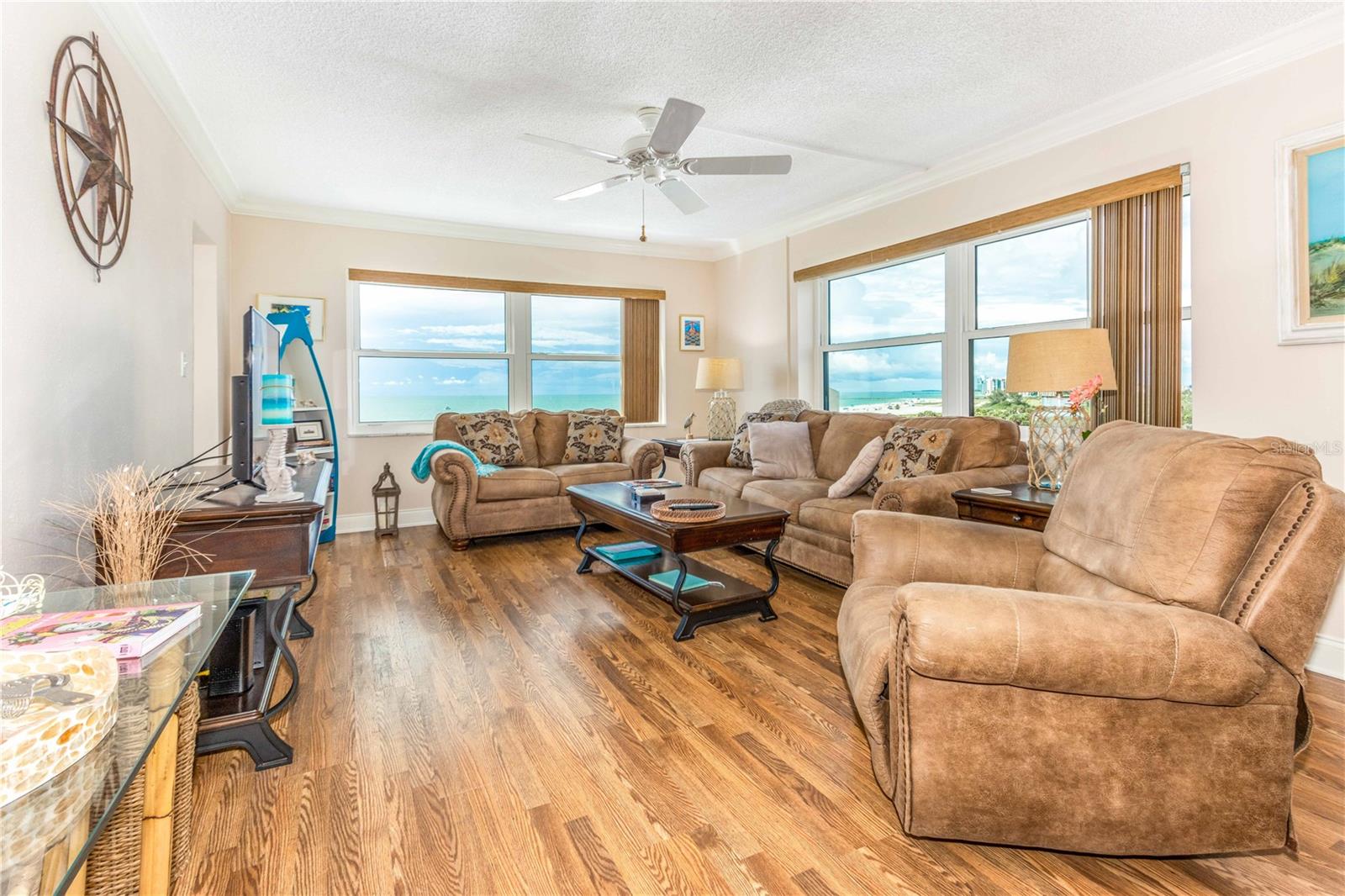 Image 4 of 51 For 1270 Gulf Boulevard 708