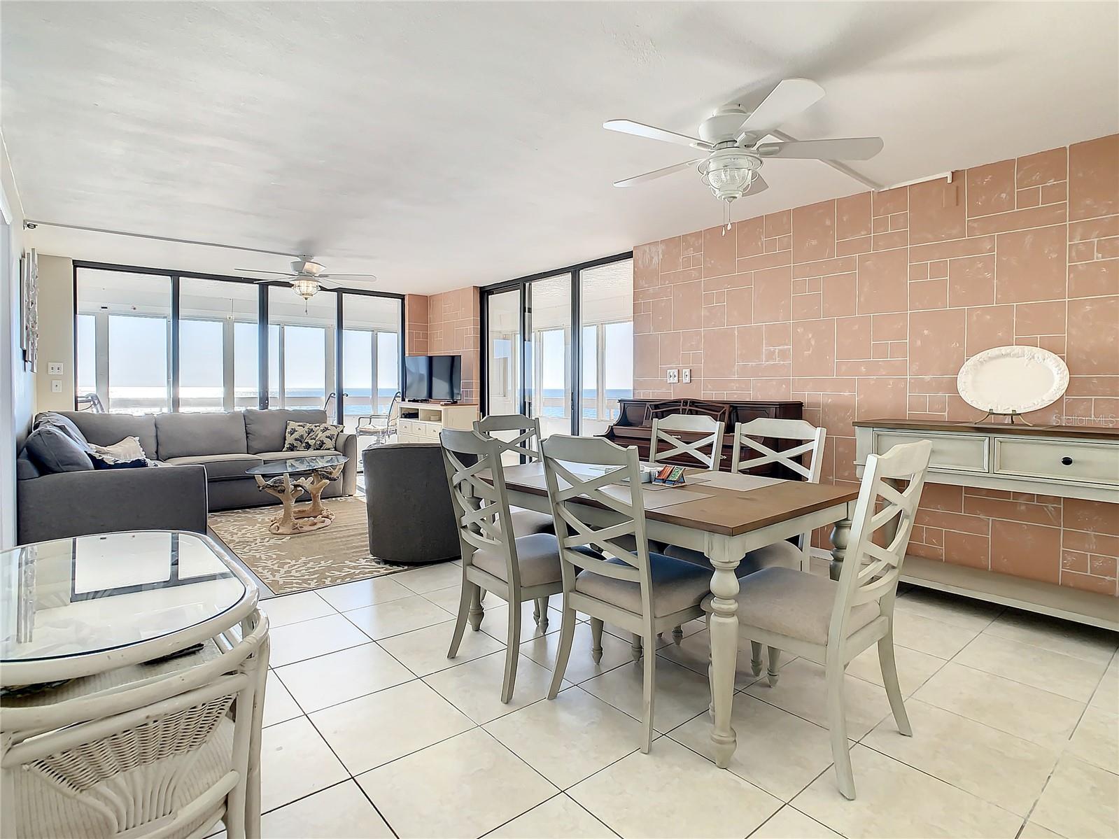 Image 4 of 70 For 17900 Gulf Boulevard 5f