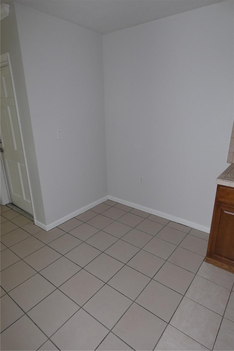 Image 6 of 6 For 5821 8th Avenue N 102