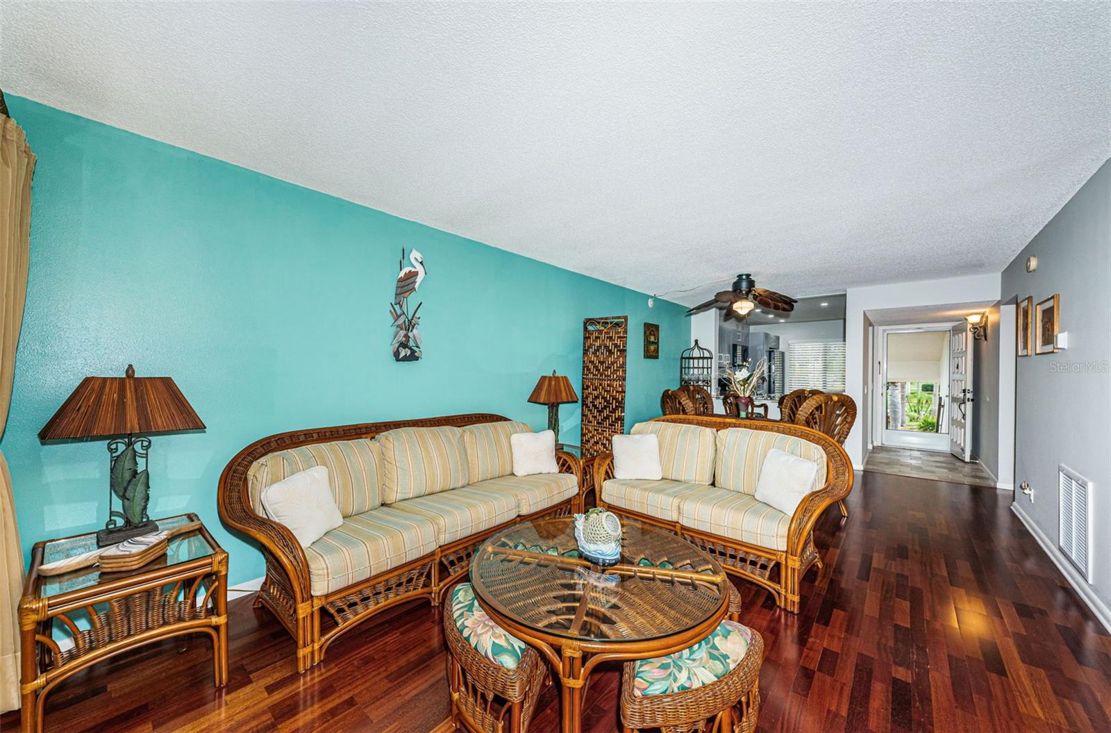 Image 6 of 28 For 6281 Bahia Del Mar Boulevard 208