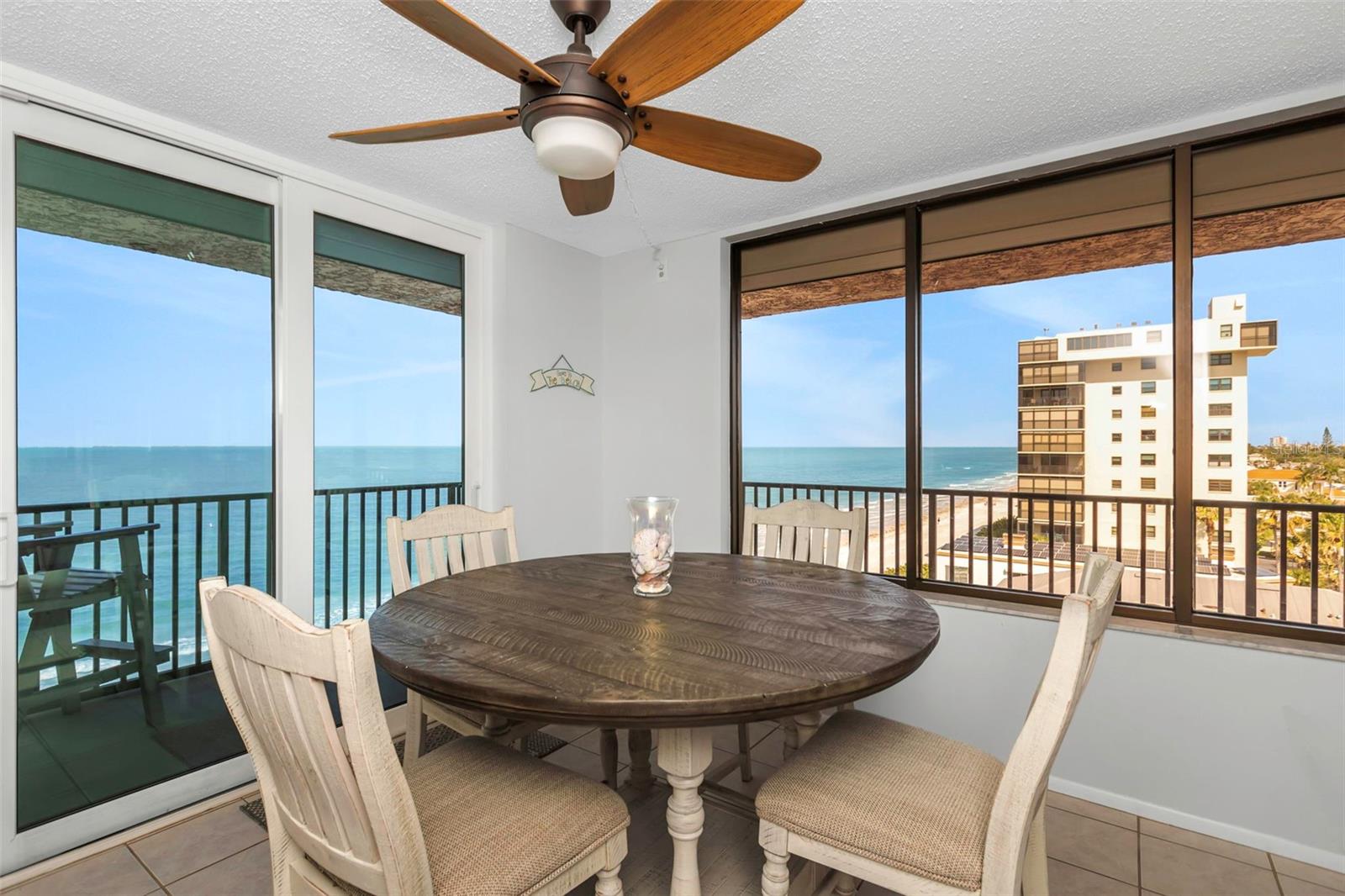 Image 21 of 82 For 15316 Gulf Boulevard 604