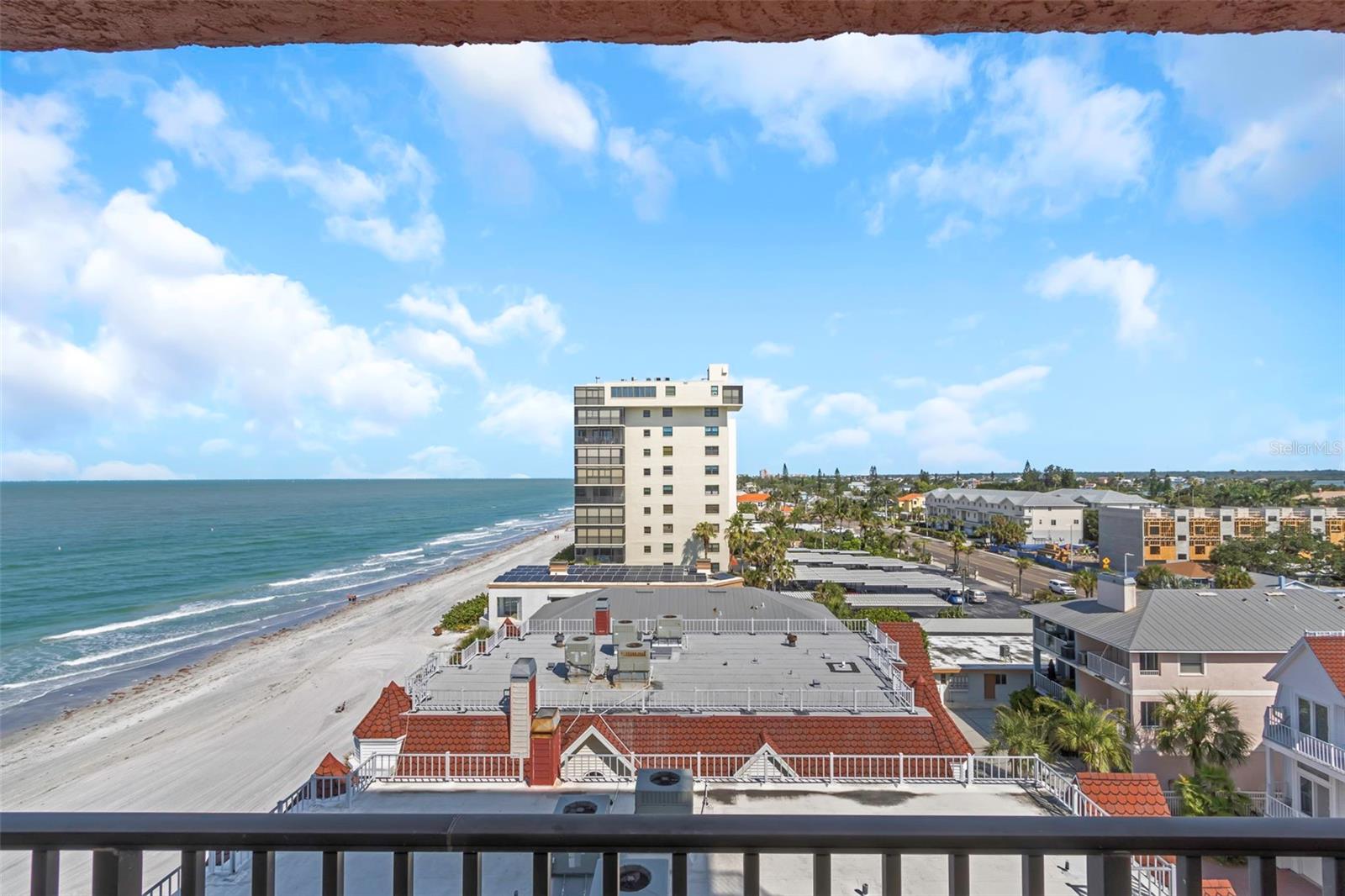 Image 48 of 82 For 15316 Gulf Boulevard 604