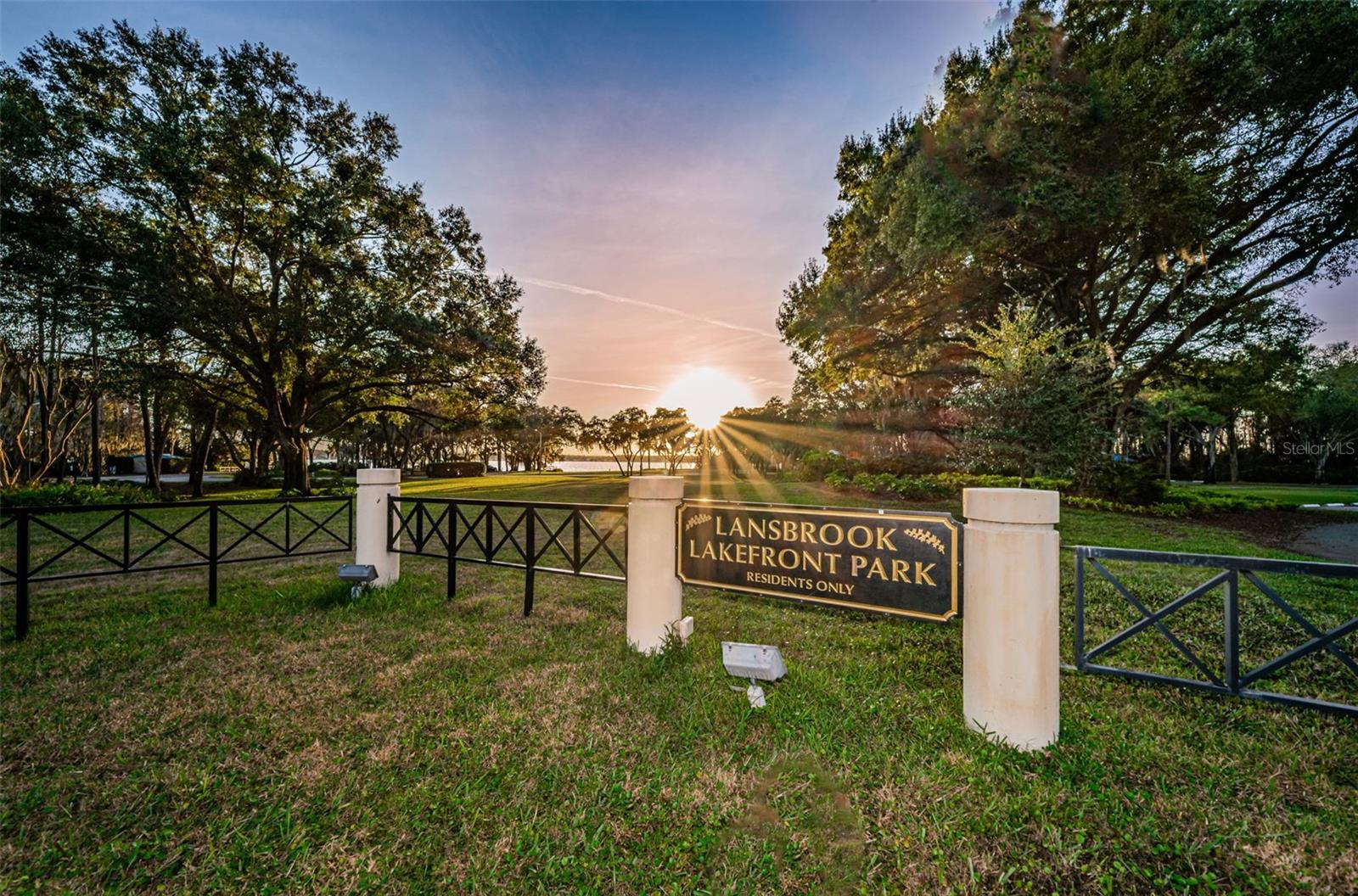 Listing photo id 55 for 4390 Tarpon Lake Boulevard