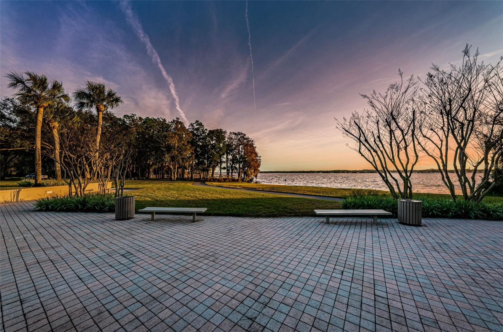 Listing photo id 57 for 4390 Tarpon Lake Boulevard