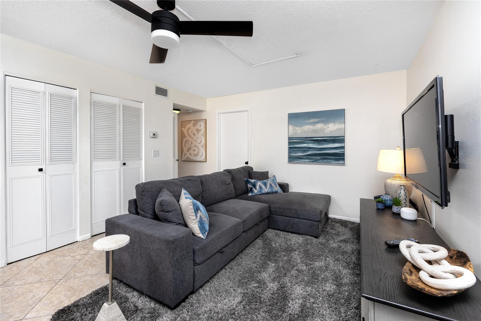 Image 11 of 46 For 3514 Gulf Boulevard 2