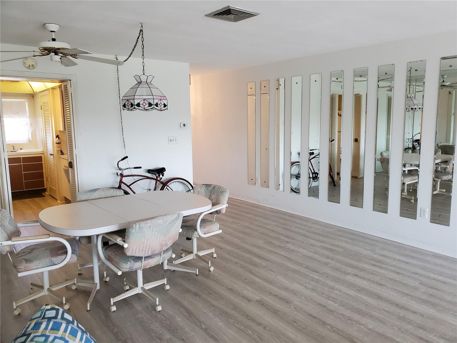 Image 12 of 20 For 300 64th Avenue 420