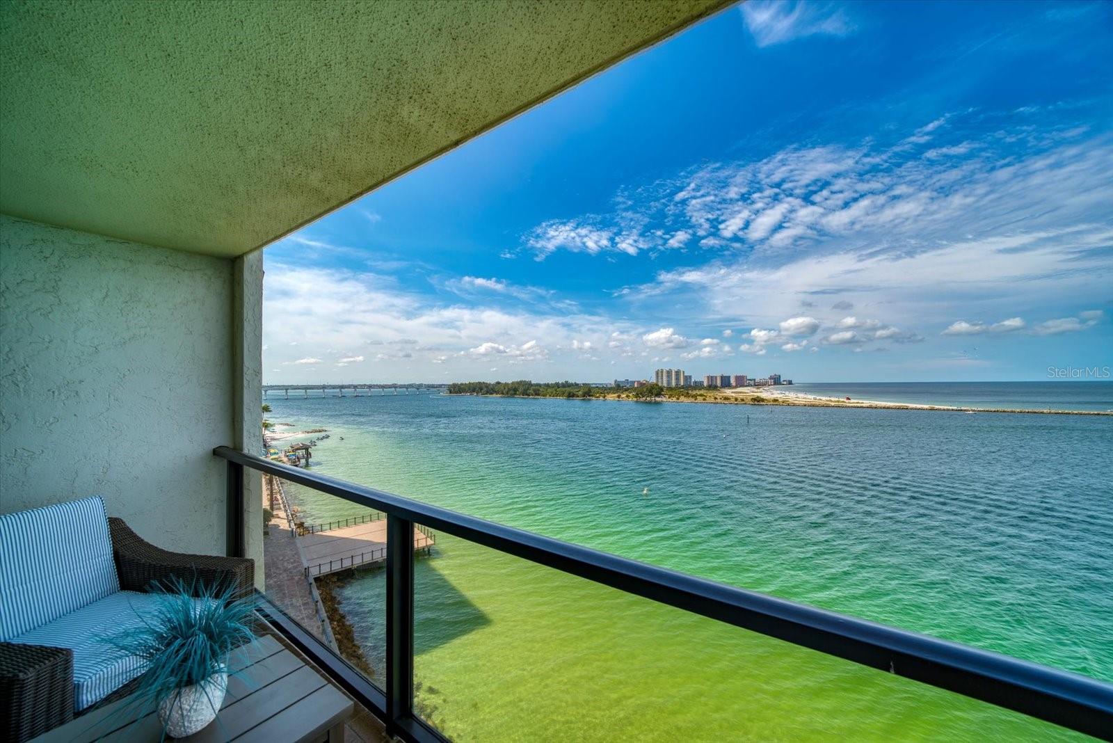Listing photo id 20 for 450 Gulfview Boulevard 907
