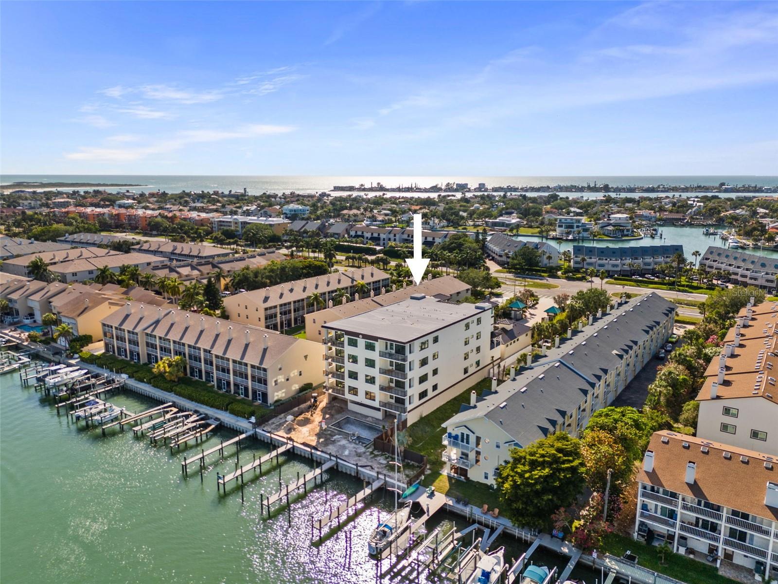 Listing photo id 43 for 455 Pinellas Bayway S 4a