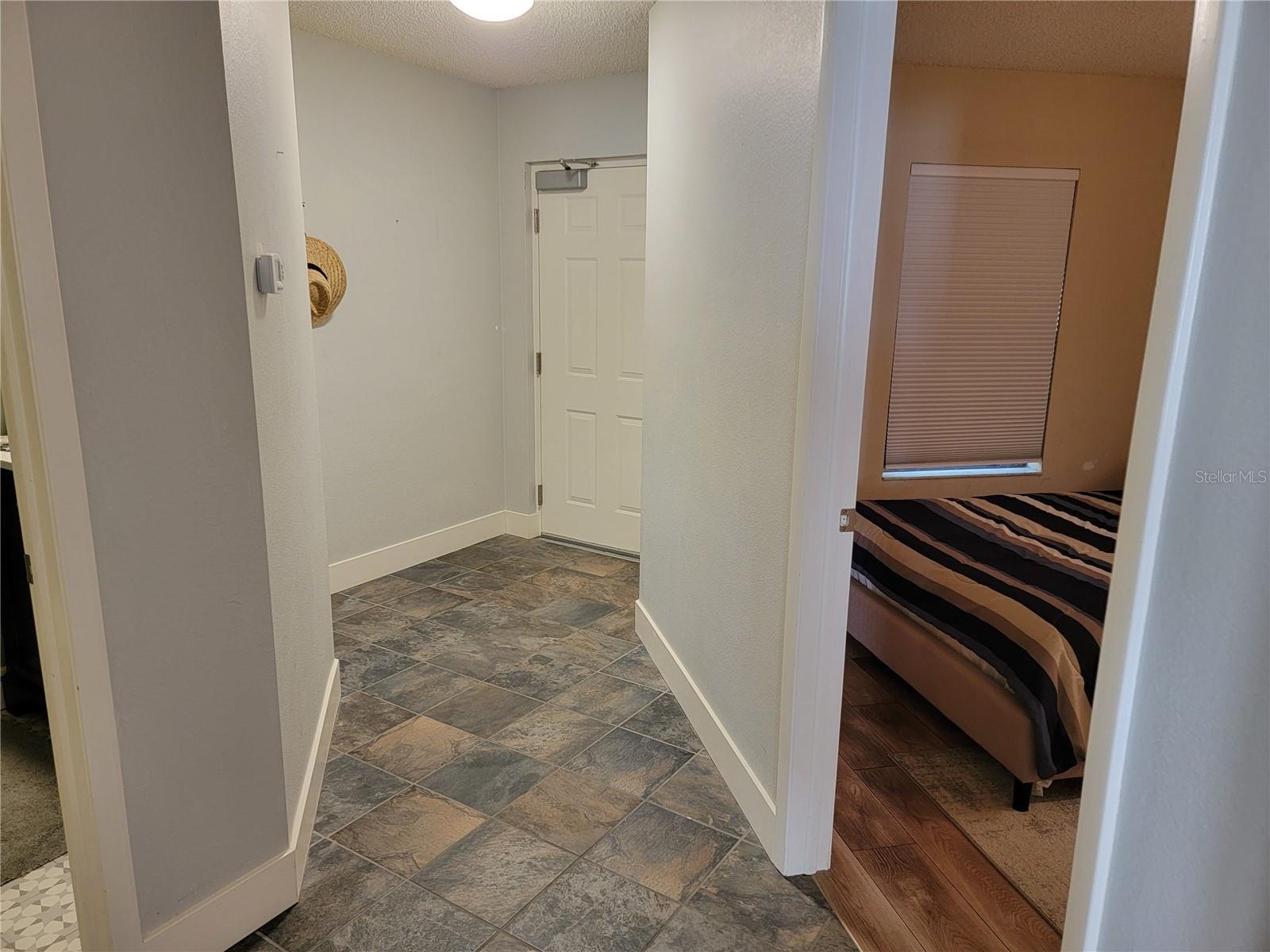 Image 35 of 47 For 1515 Pinellas Bayway S 38