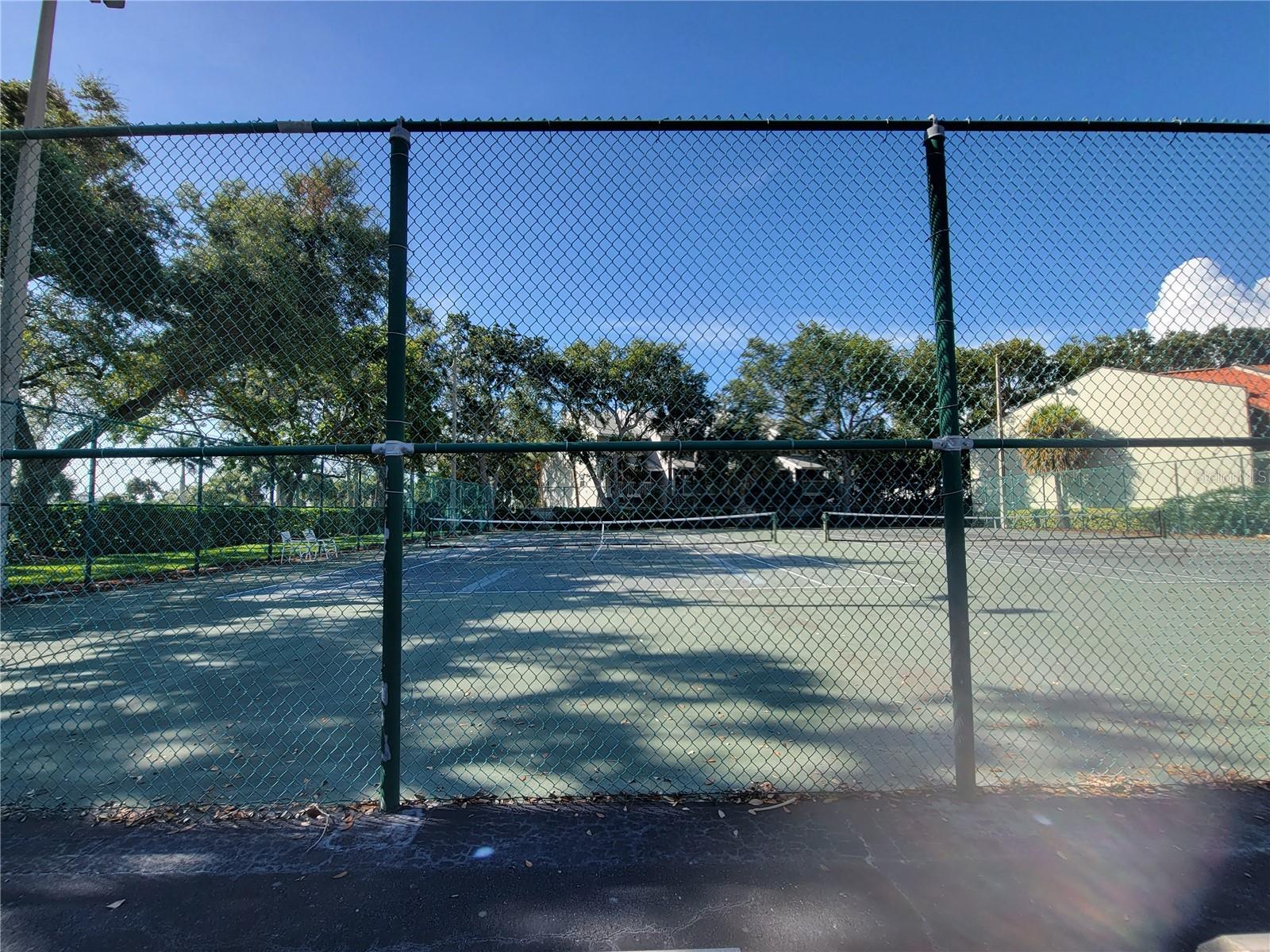 Image 45 of 47 For 1515 Pinellas Bayway S 38