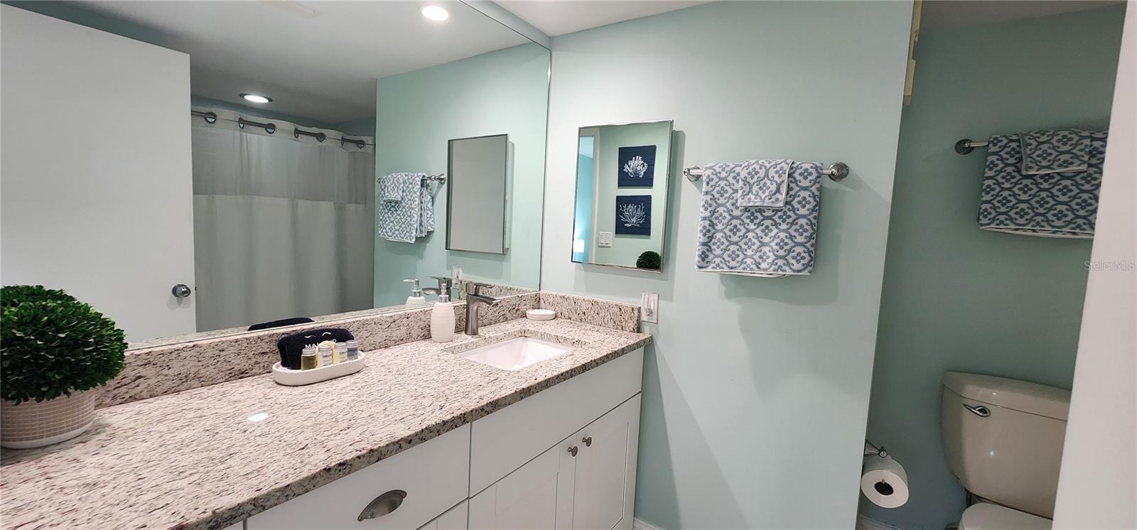 Image 40 of 66 For 1515 Pinellas Bayway S 62