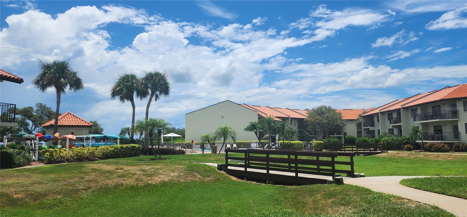 Image 52 of 66 For 1515 Pinellas Bayway S 62