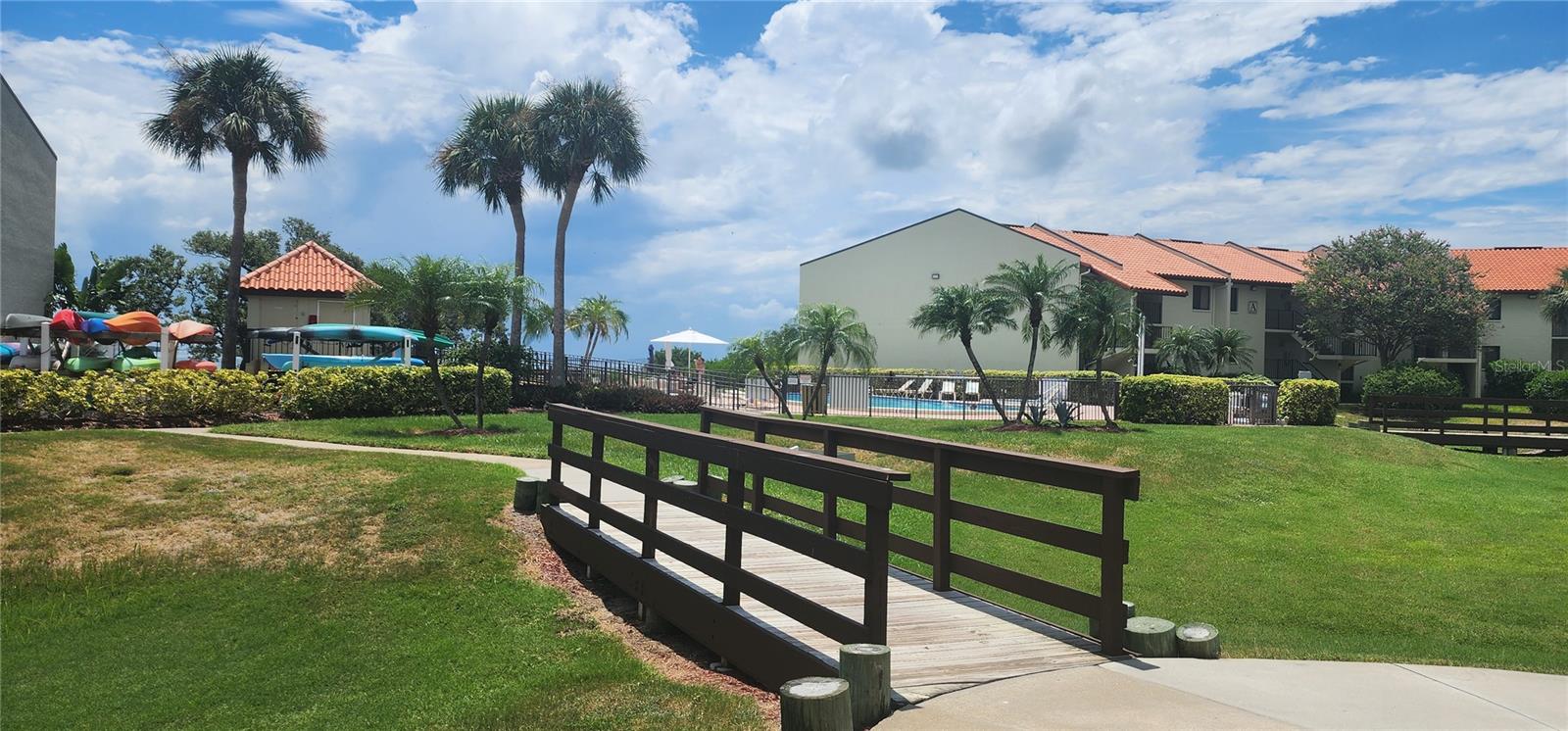 Image 54 of 66 For 1515 Pinellas Bayway S 62