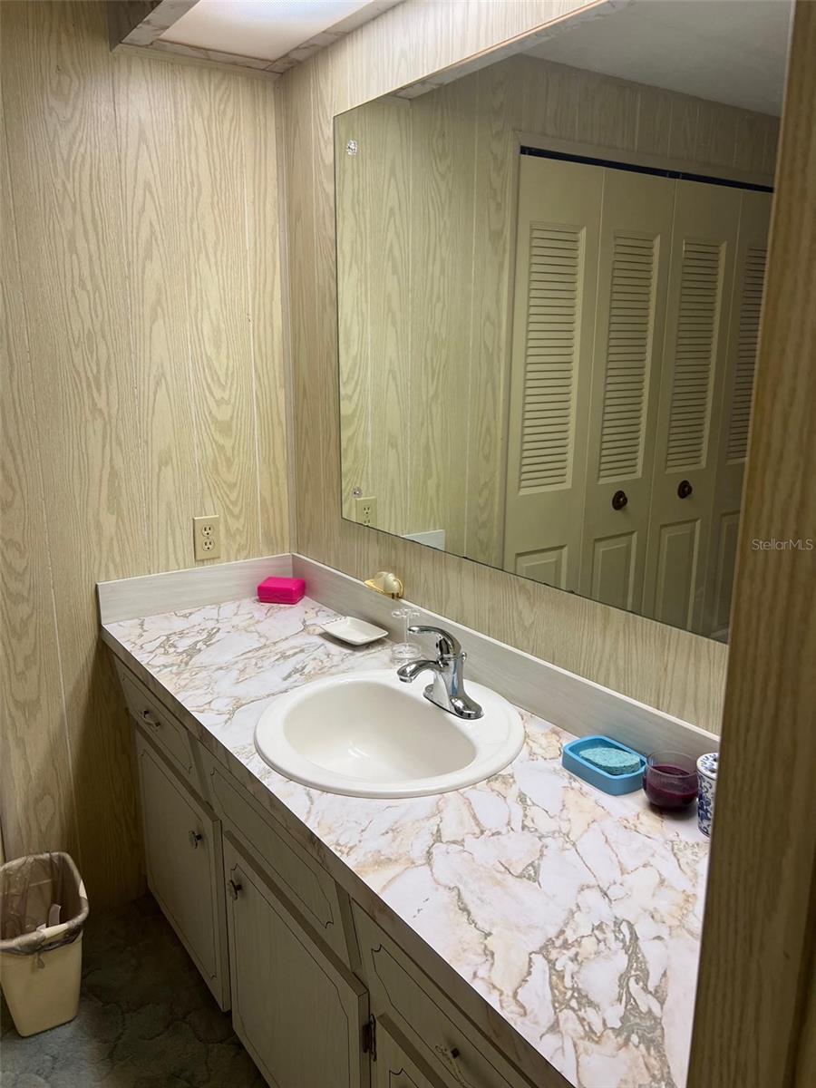 Image 22 of 28 For 201 Royal Palm Circle