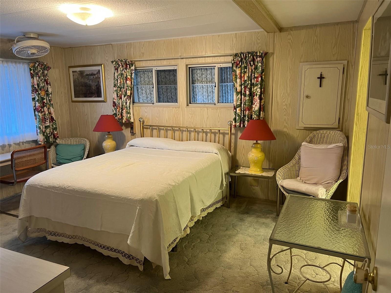 Image 25 of 28 For 201 Royal Palm Circle