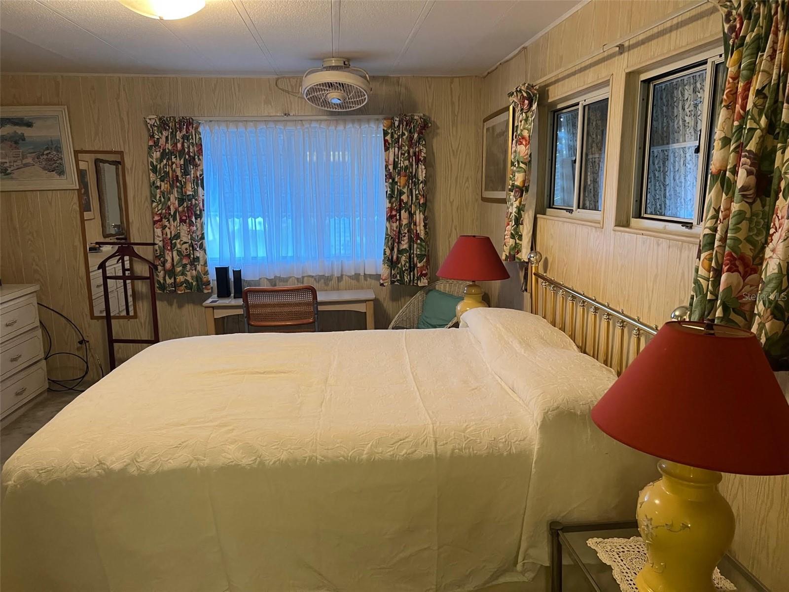 Image 26 of 28 For 201 Royal Palm Circle