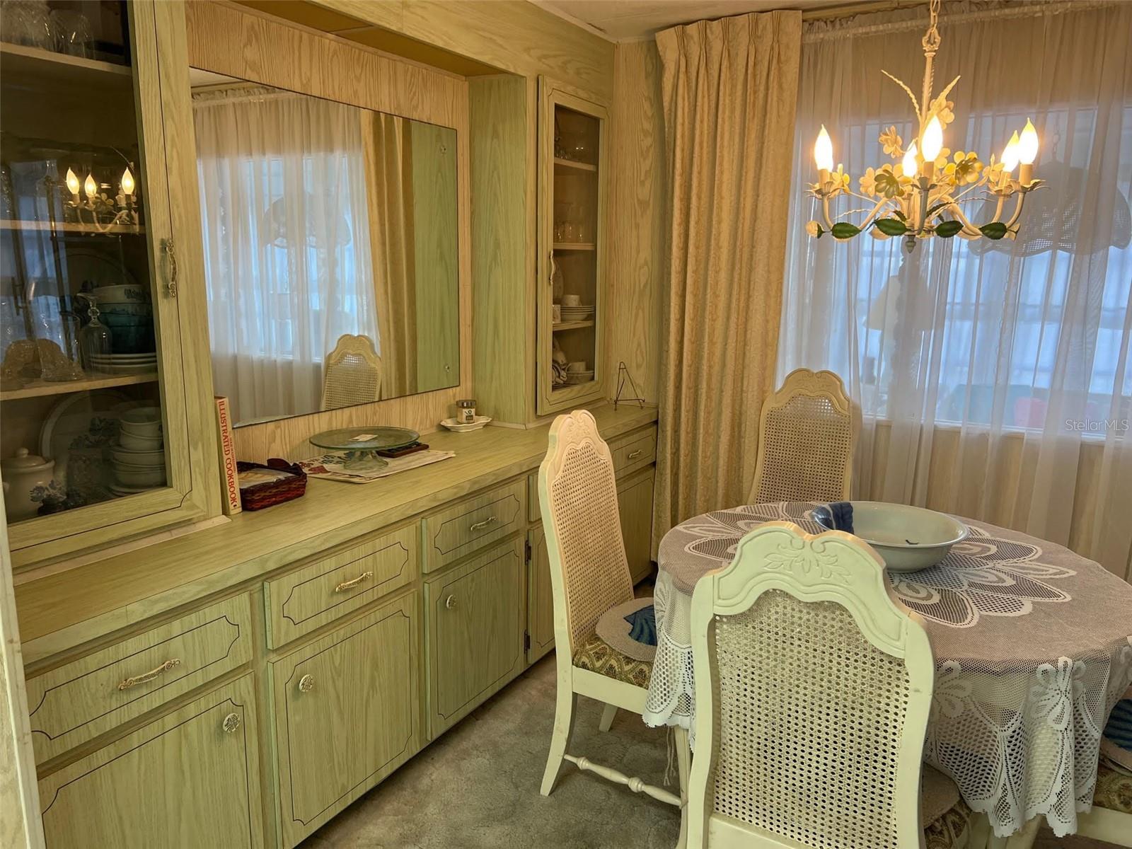 Image 6 of 28 For 201 Royal Palm Circle