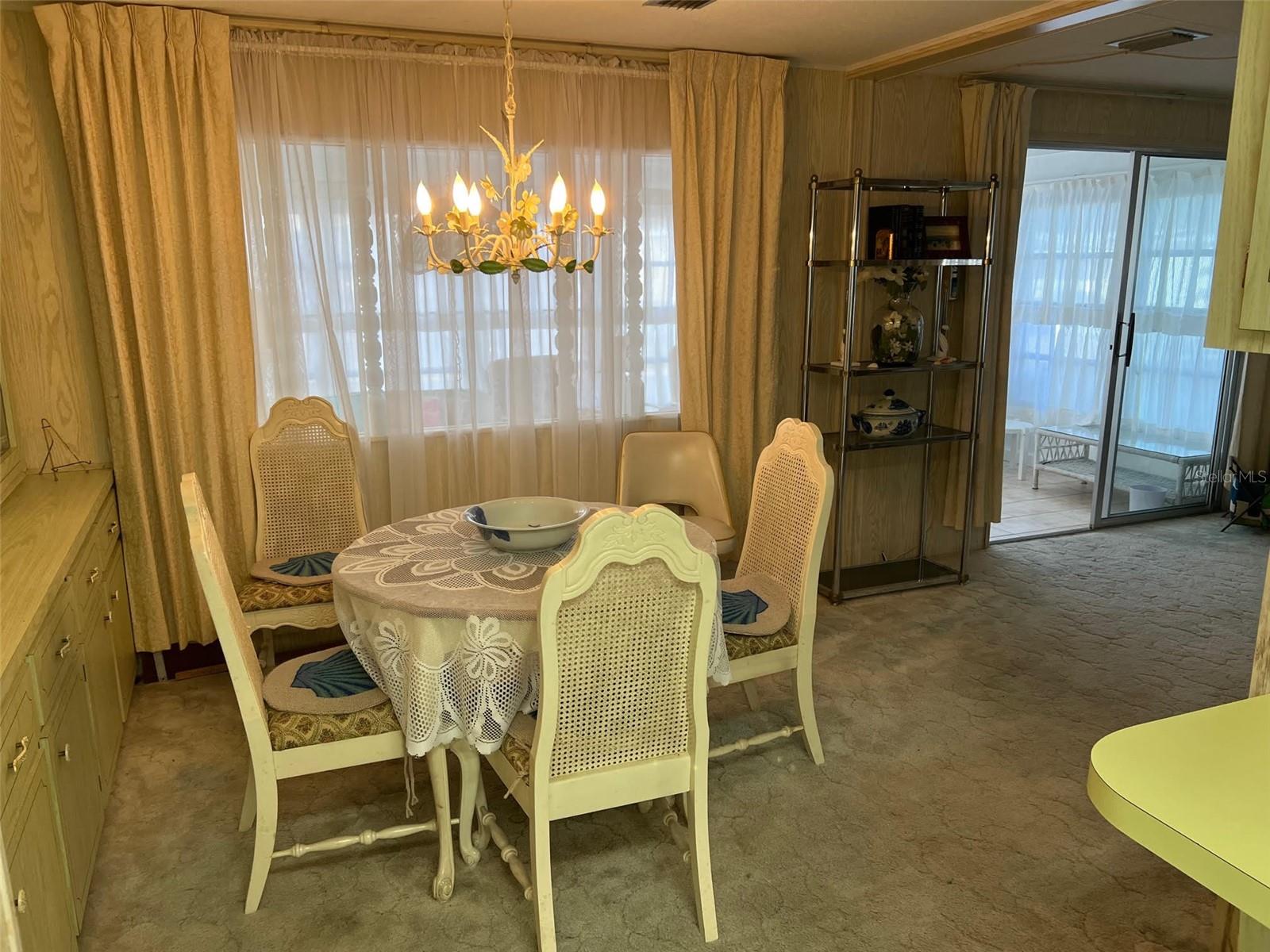 Image 7 of 28 For 201 Royal Palm Circle