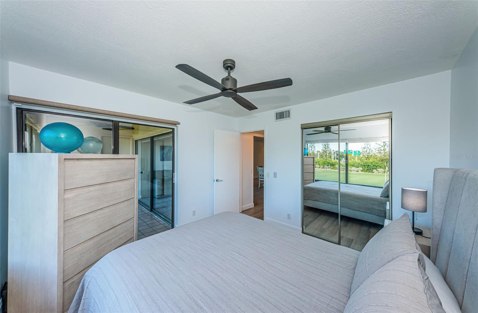 Image 19 of 28 For 6121 Palma Del Mar Boulevard S 228