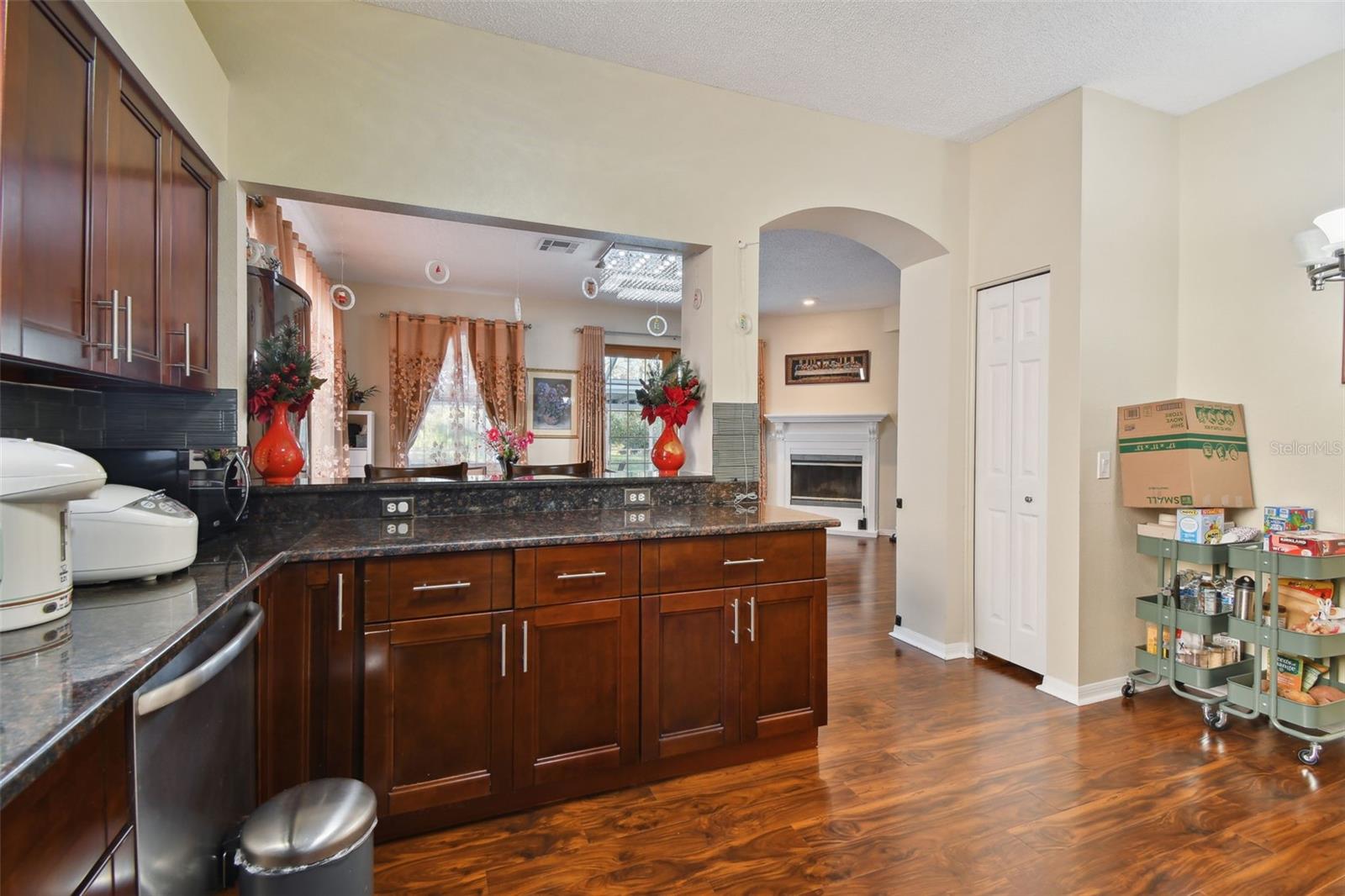 Listing photo id 23 for 1637 Gray Bark Drive