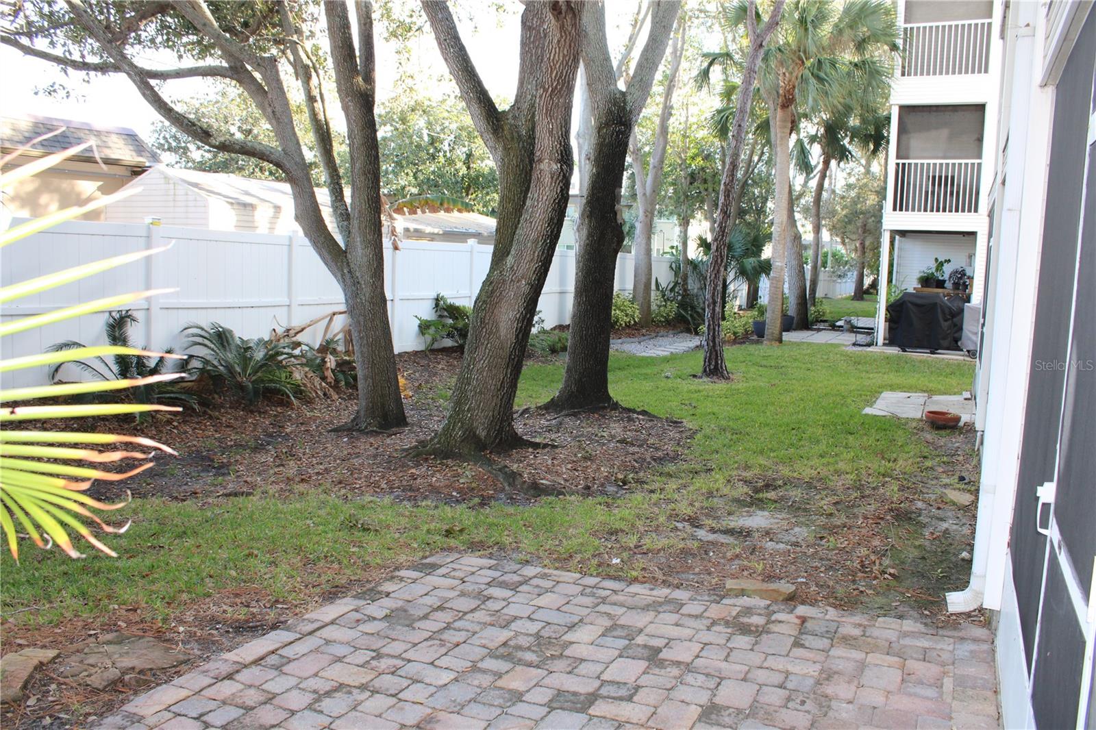 Listing photo id 76 for 9720 Indian Key Trail 117