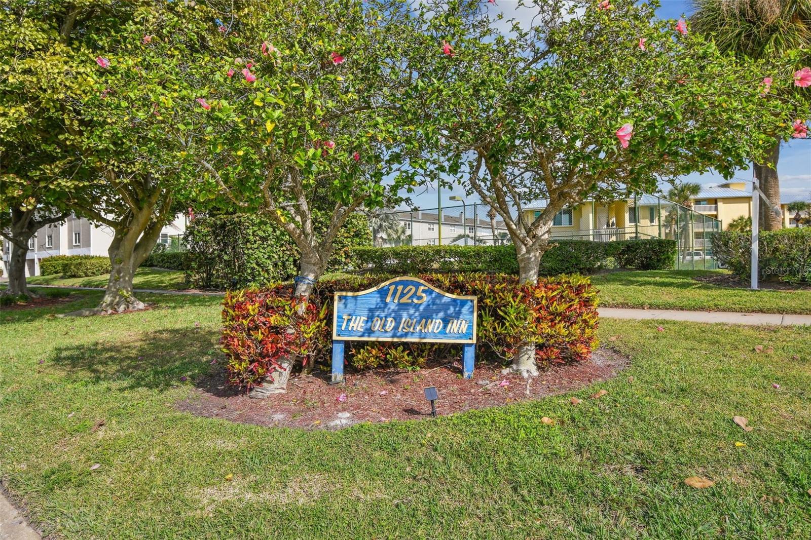 Image 43 of 59 For 1125 Pinellas Bayway S 302