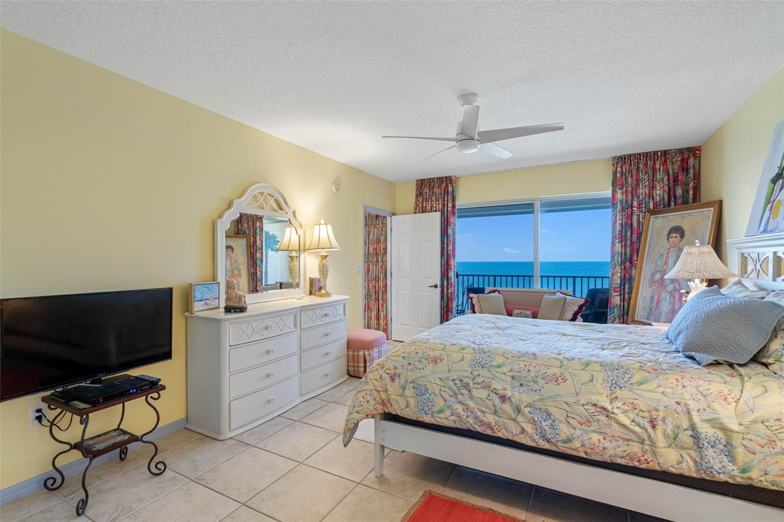 Image 58 of 74 For 16550 Gulf Boulevard 545