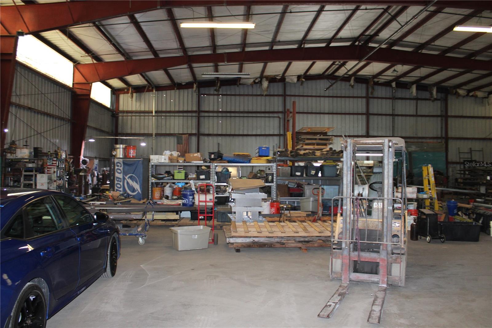 Image 11 of 12 For 3201 39th Avenue N Warehouse
