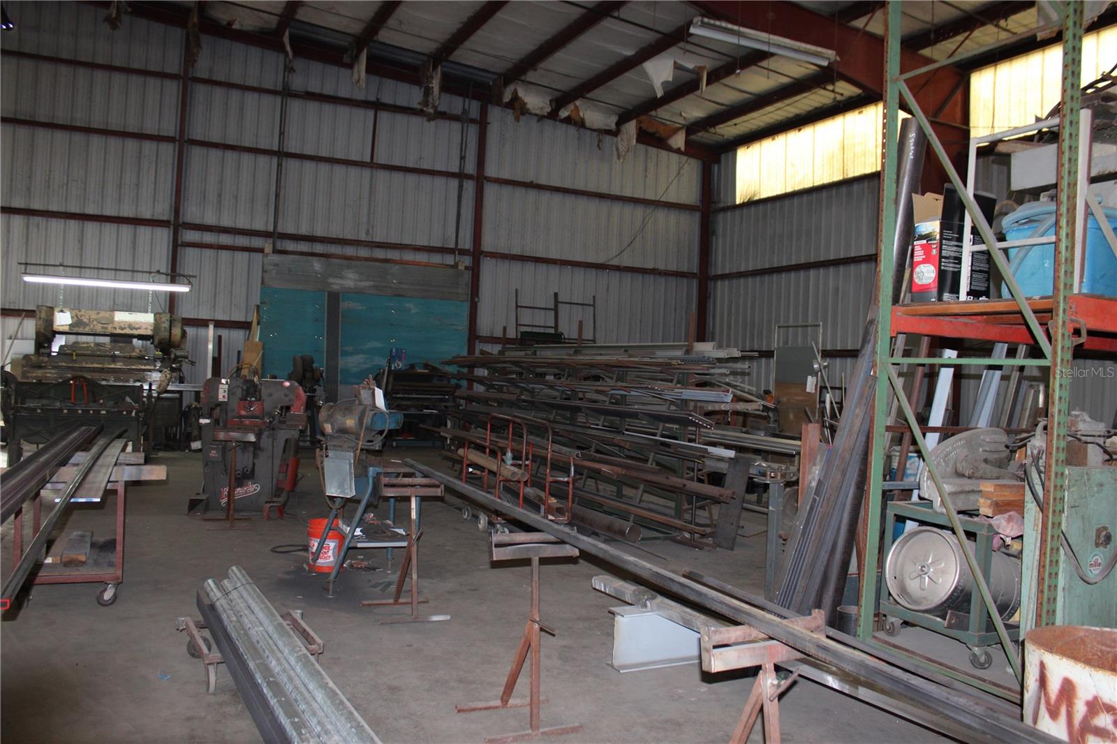 Image 4 of 12 For 3201 39th Avenue N Warehouse