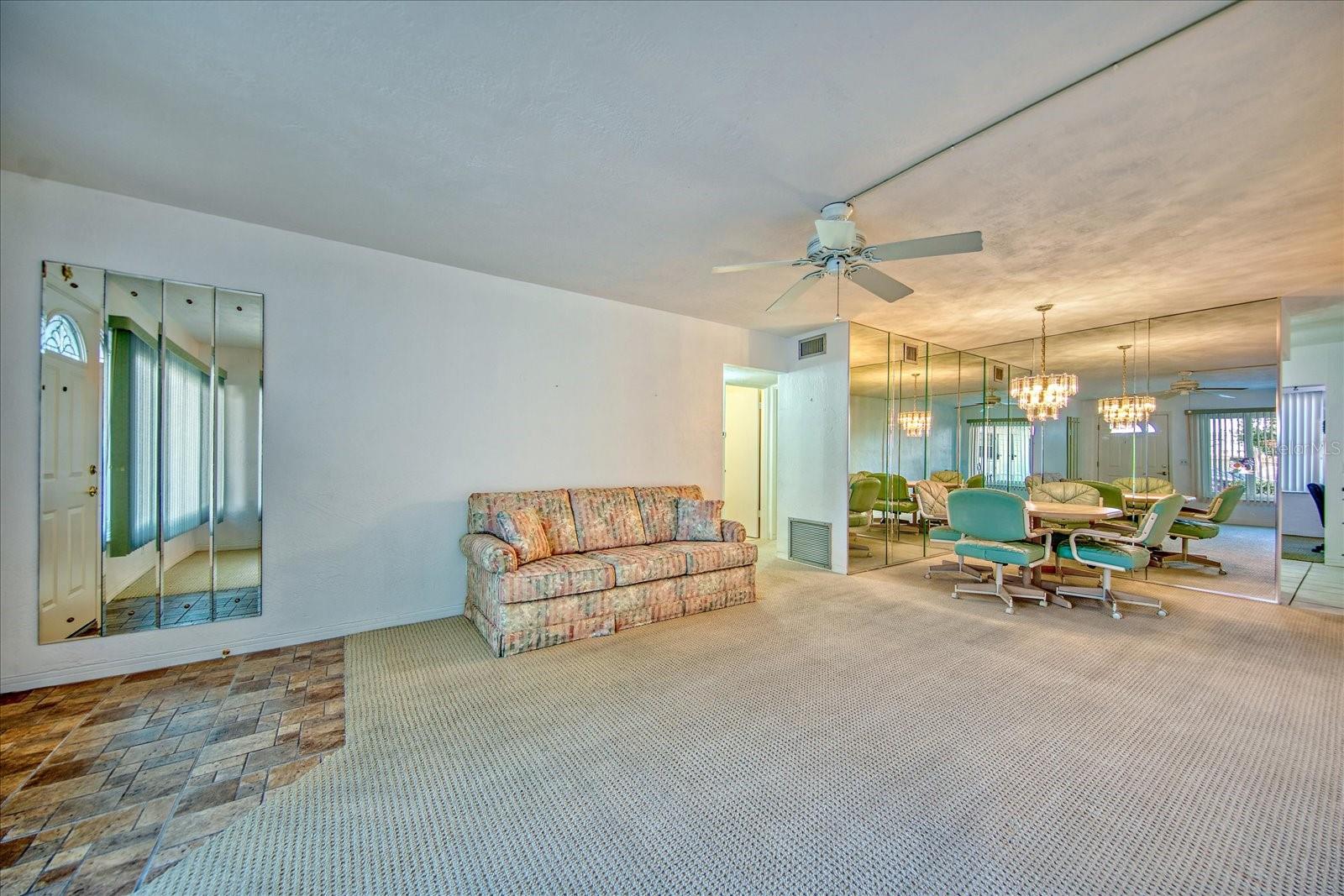 Image 3 of 42 For 2431 Canadian Way 9