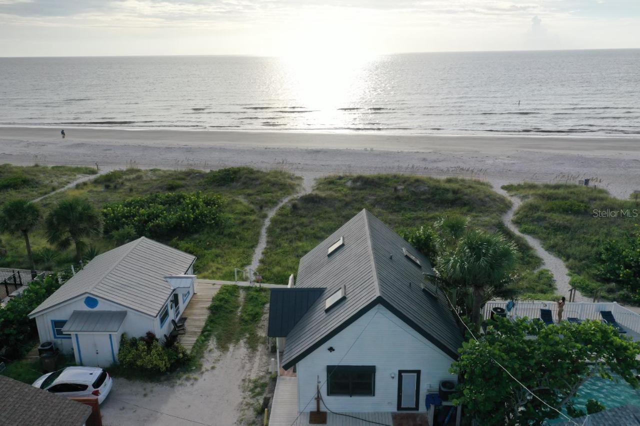 Image 1 of 46 For 960 Gulf Boulevard 10