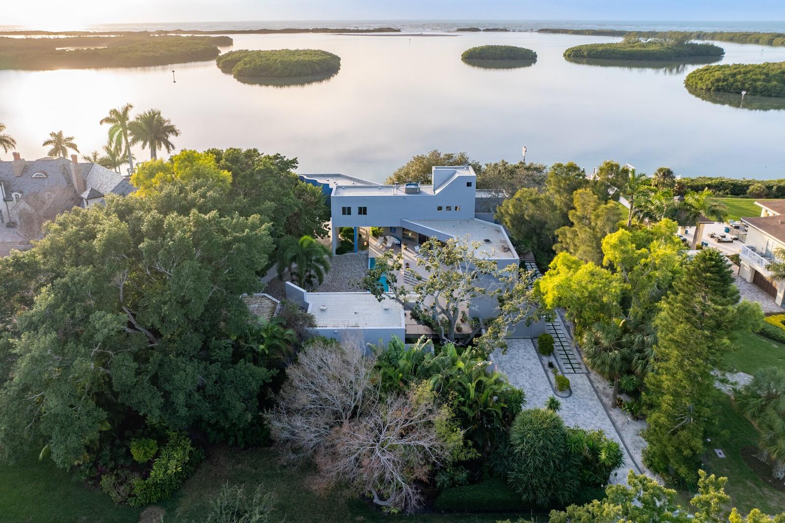 Details for 1761 Oceanview Drive, ST PETERSBURG, FL 33715