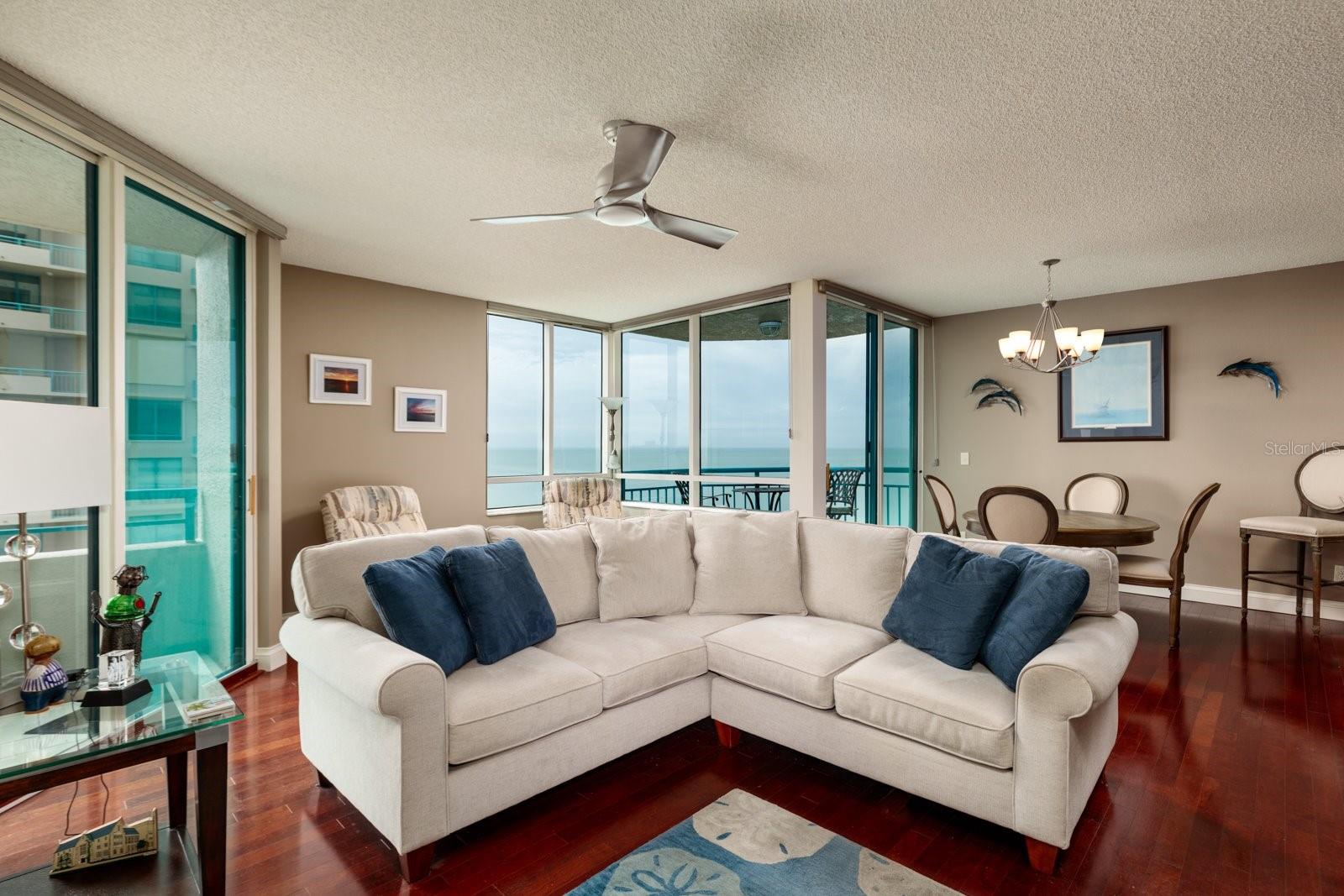 Image 15 of 68 For 1540 Gulf Boulevard 806