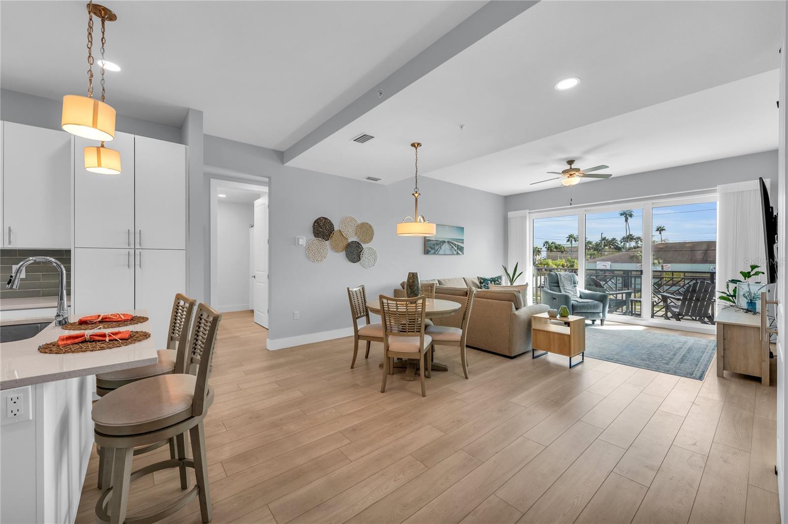 Listing photo id 2 for 300 150th Avenue 200