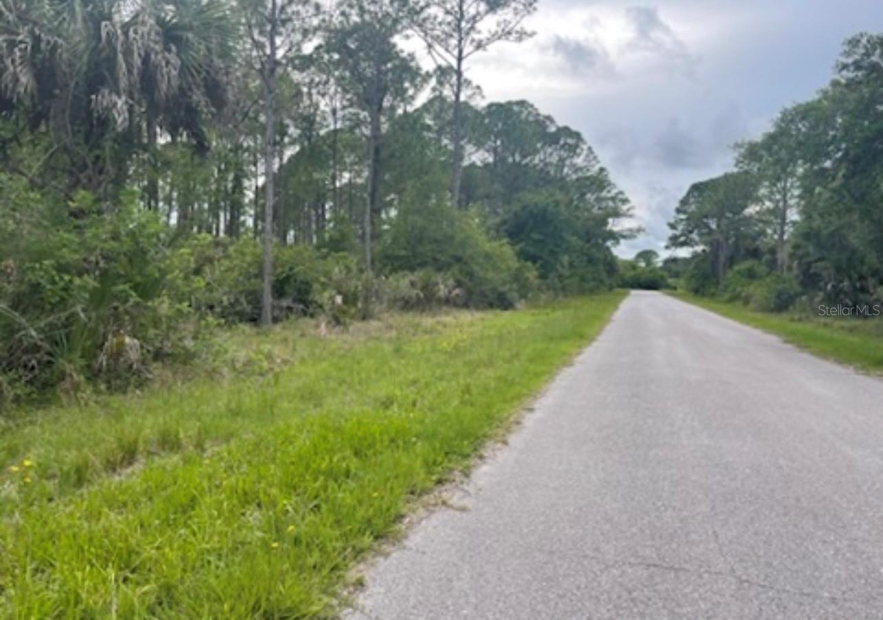 Image 11 of 12 For 0954126609 Averette Avenue