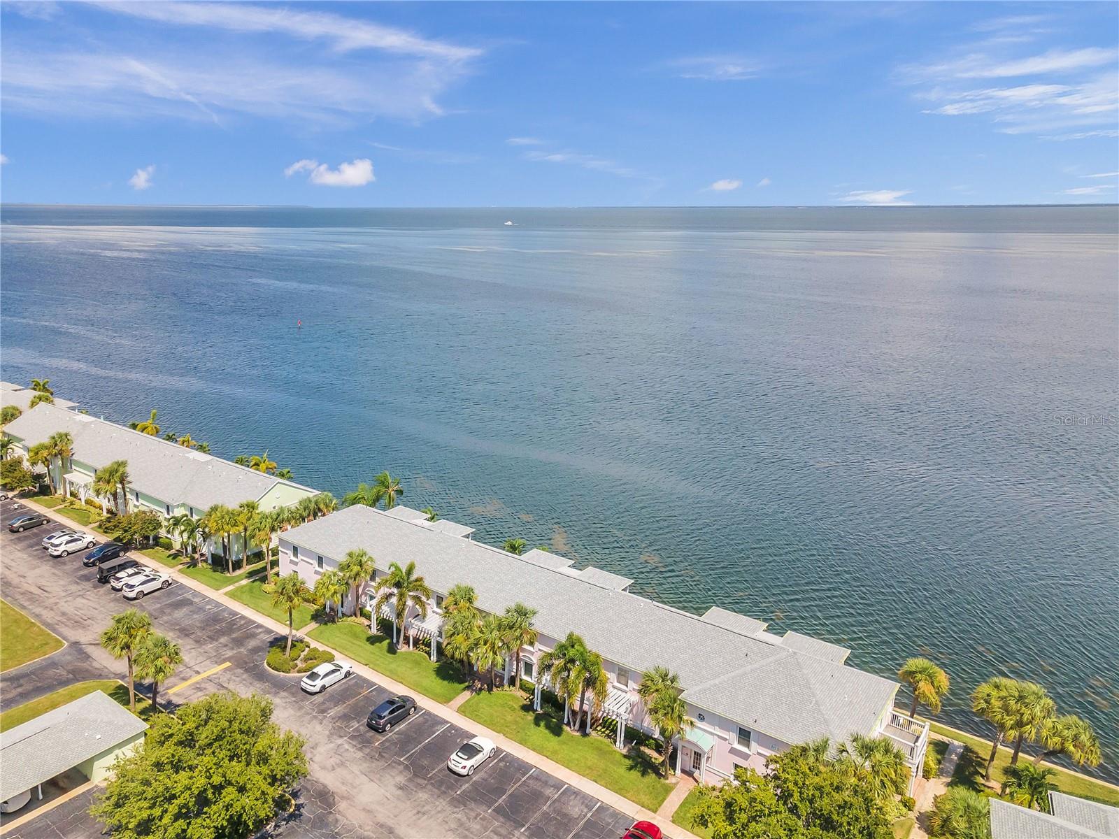 Image 8 of 10 For 4875 Coquina Key Drive Se B