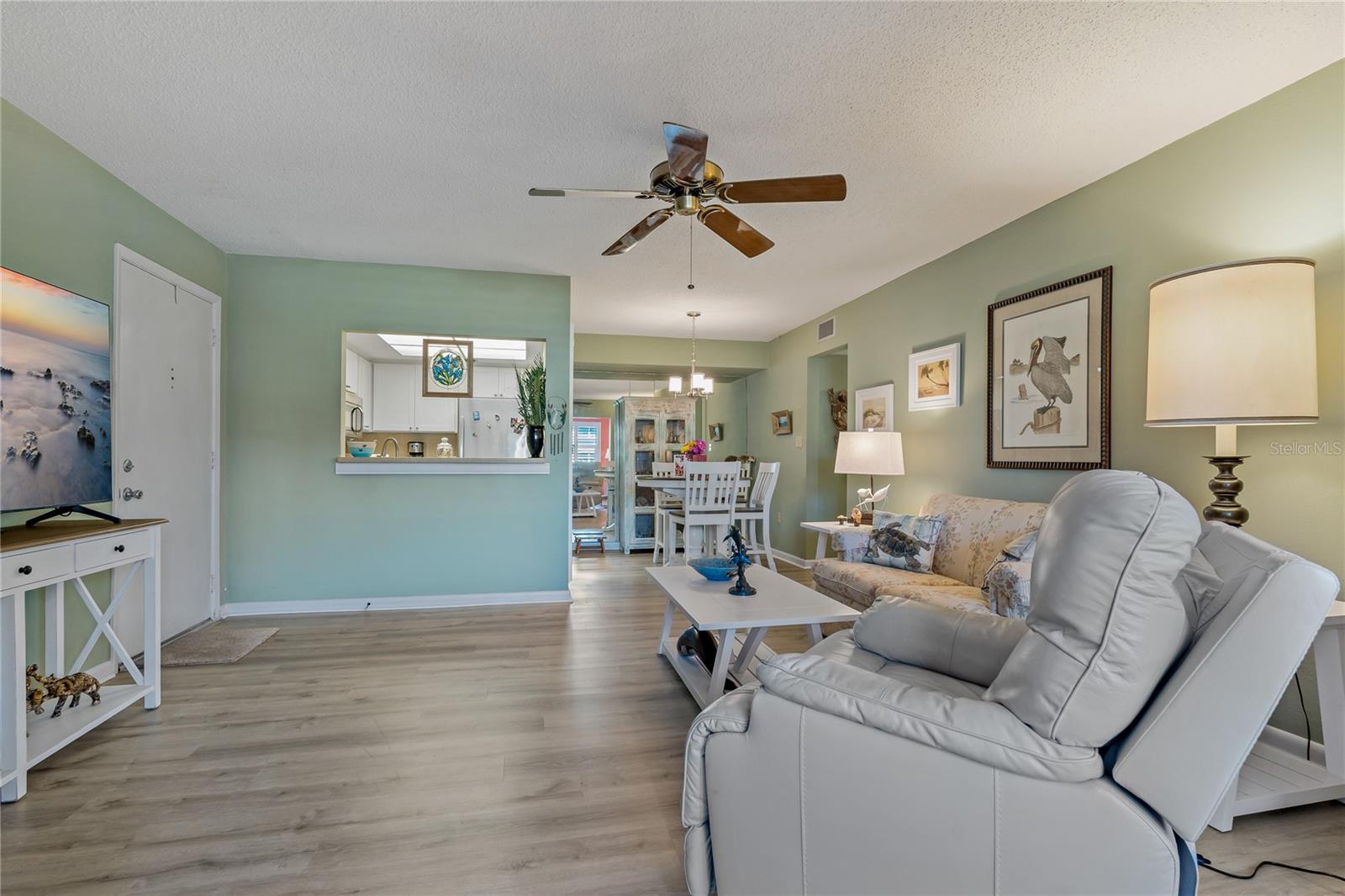 Image 8 of 61 For 4557 Garnet Drive 101