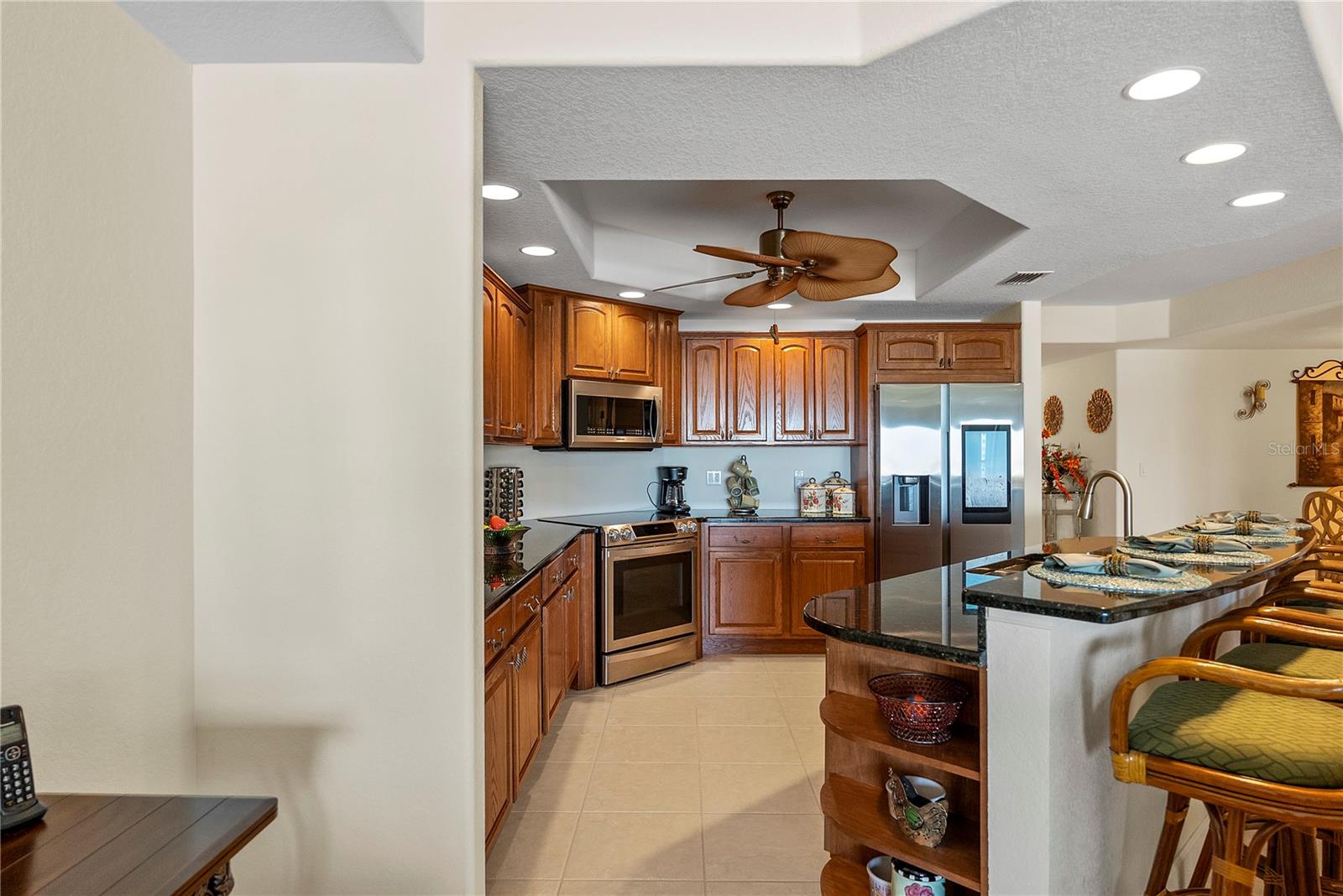 Listing photo id 9 for 1090 Pinellas Bayway S B3