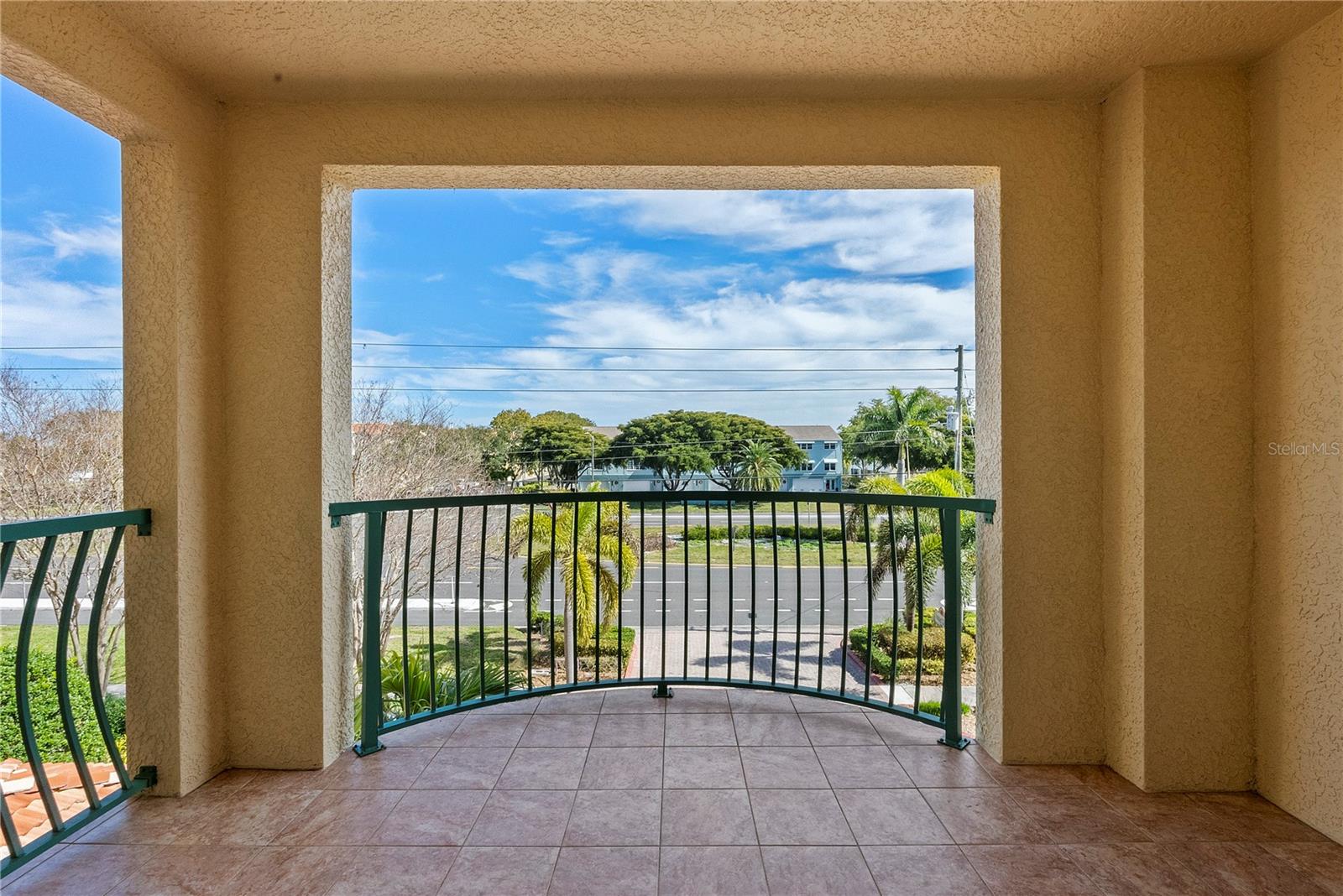 Listing photo id 27 for 1090 Pinellas Bayway S B3