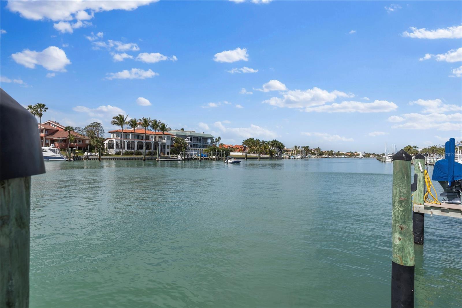 Listing photo id 35 for 1090 Pinellas Bayway S B3