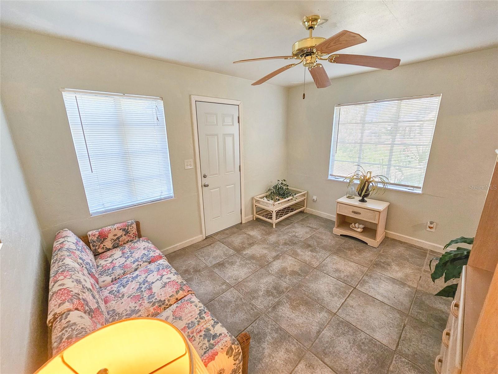 Image 3 of 15 For 5116 Pine Grove Terrace S