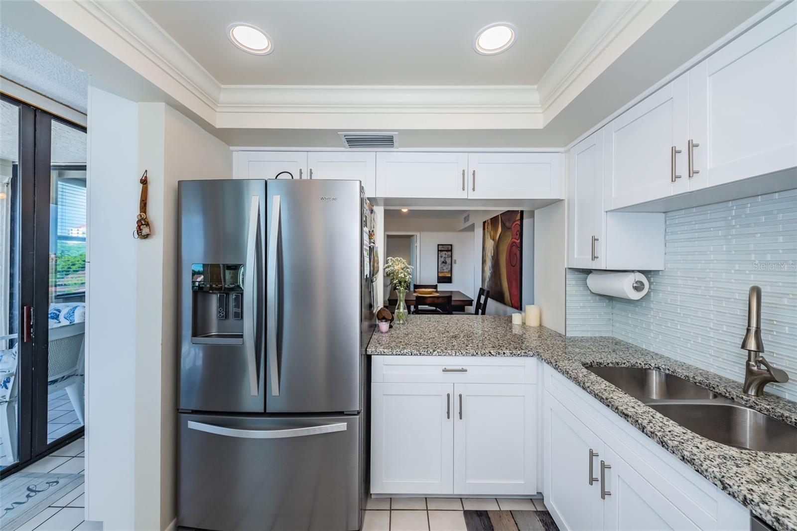 Image 4 of 21 For 6145 Sun Boulevard 404