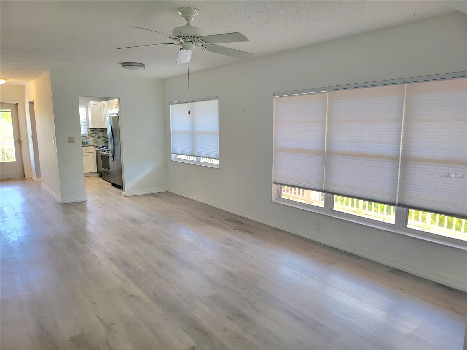 Listing photo id 24 for 9950 62nd Terrace N 410