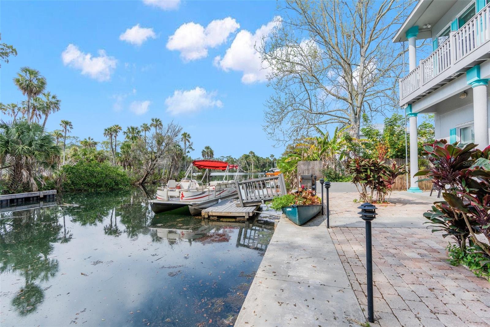 Listing photo id 55 for 8117 River Point Drive