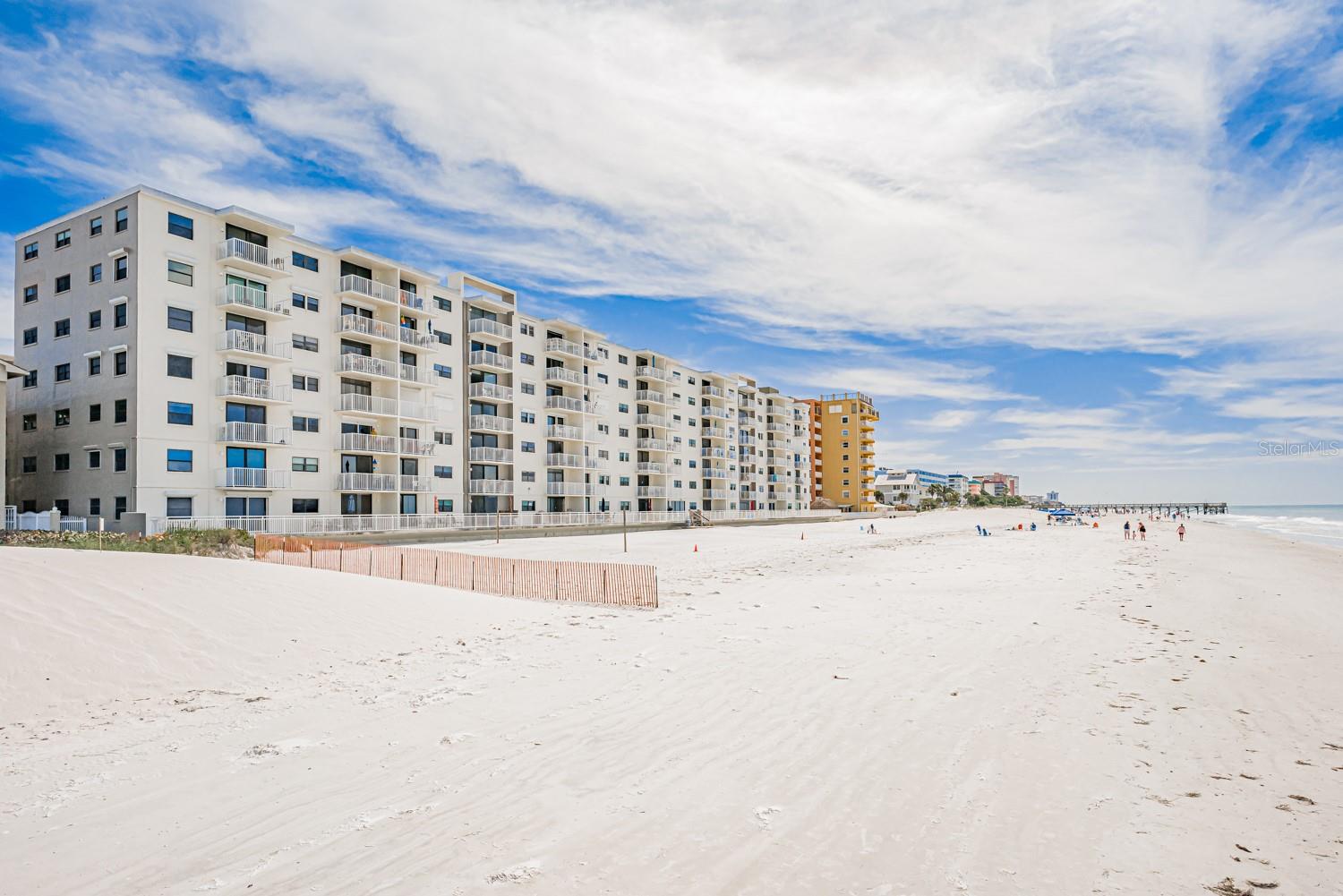 Image 49 of 78 For 18650 Gulf Boulevard 203