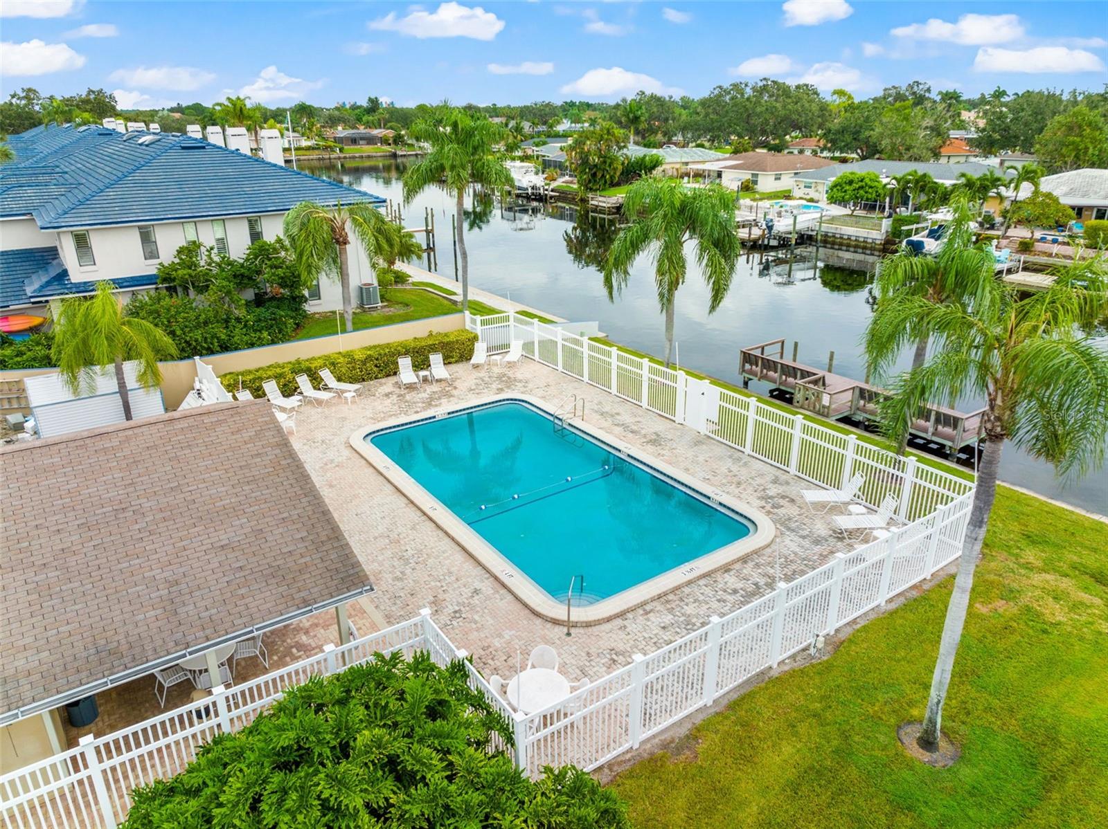 Image 35 of 37 For 6730 Cape Hatteras Way Ne 4